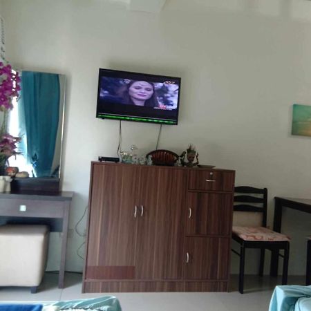 Jen'S Apartment 马尼拉 外观 照片