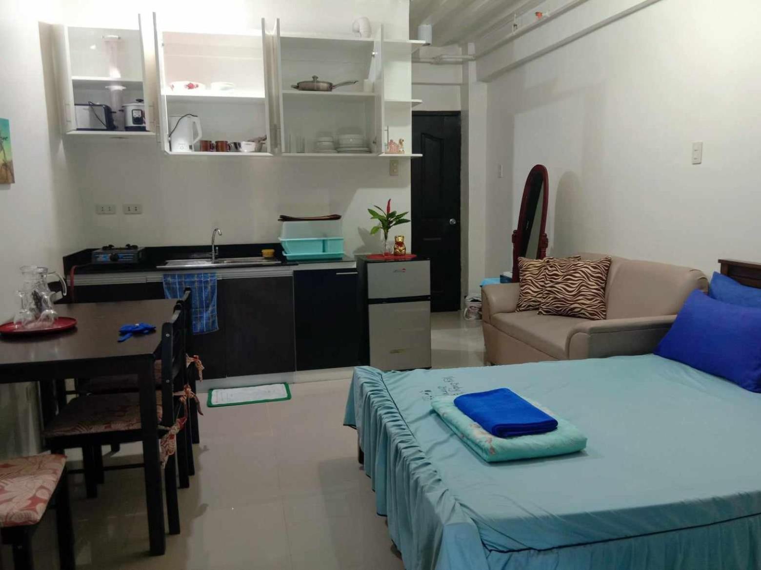 Jen'S Apartment 马尼拉 外观 照片